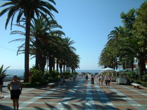 paseo-maritimo-nerja