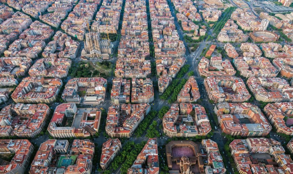 mejores barrios barcelona eixample